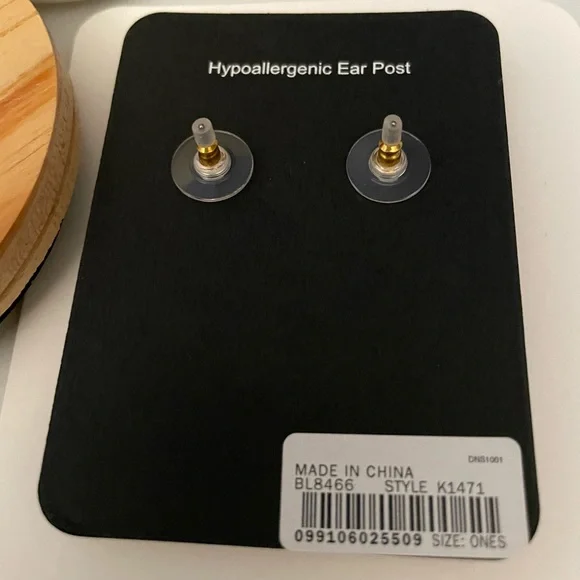 JCREW Oval Drop Earrings NWT Blue - Picture 6 of 6